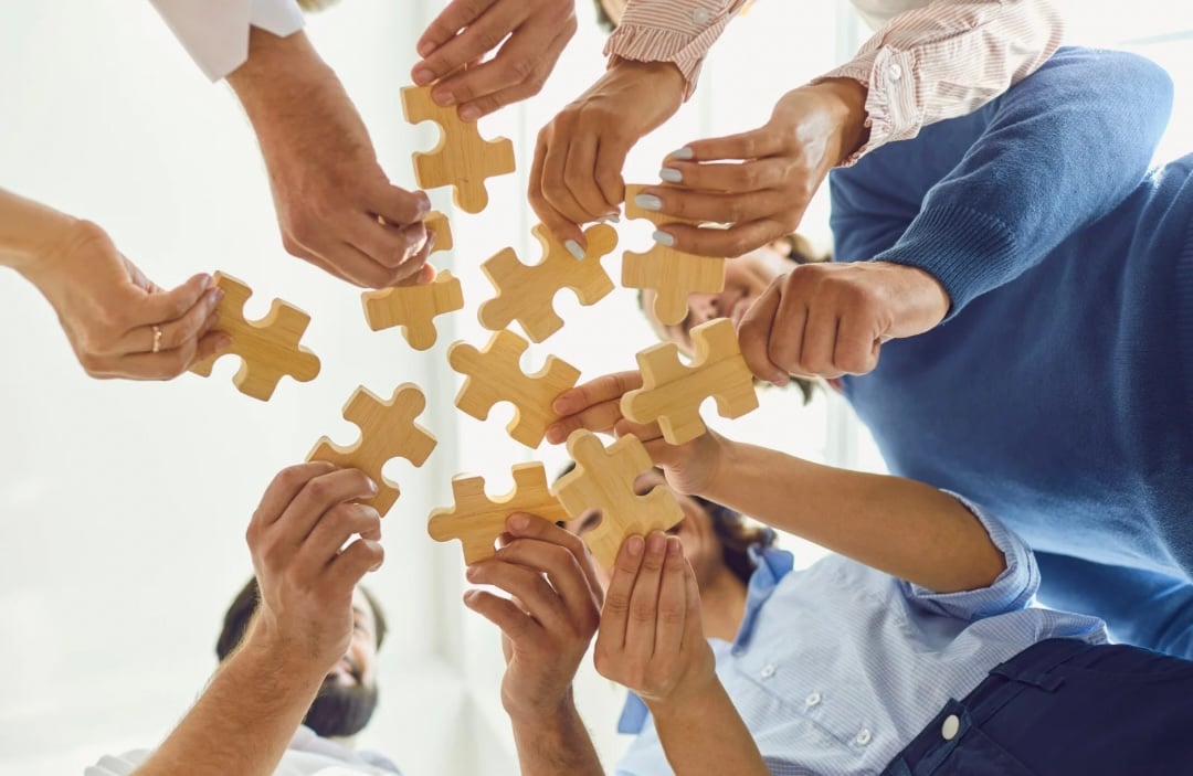 Zusammenarbeit im Team beim Executive Team OS